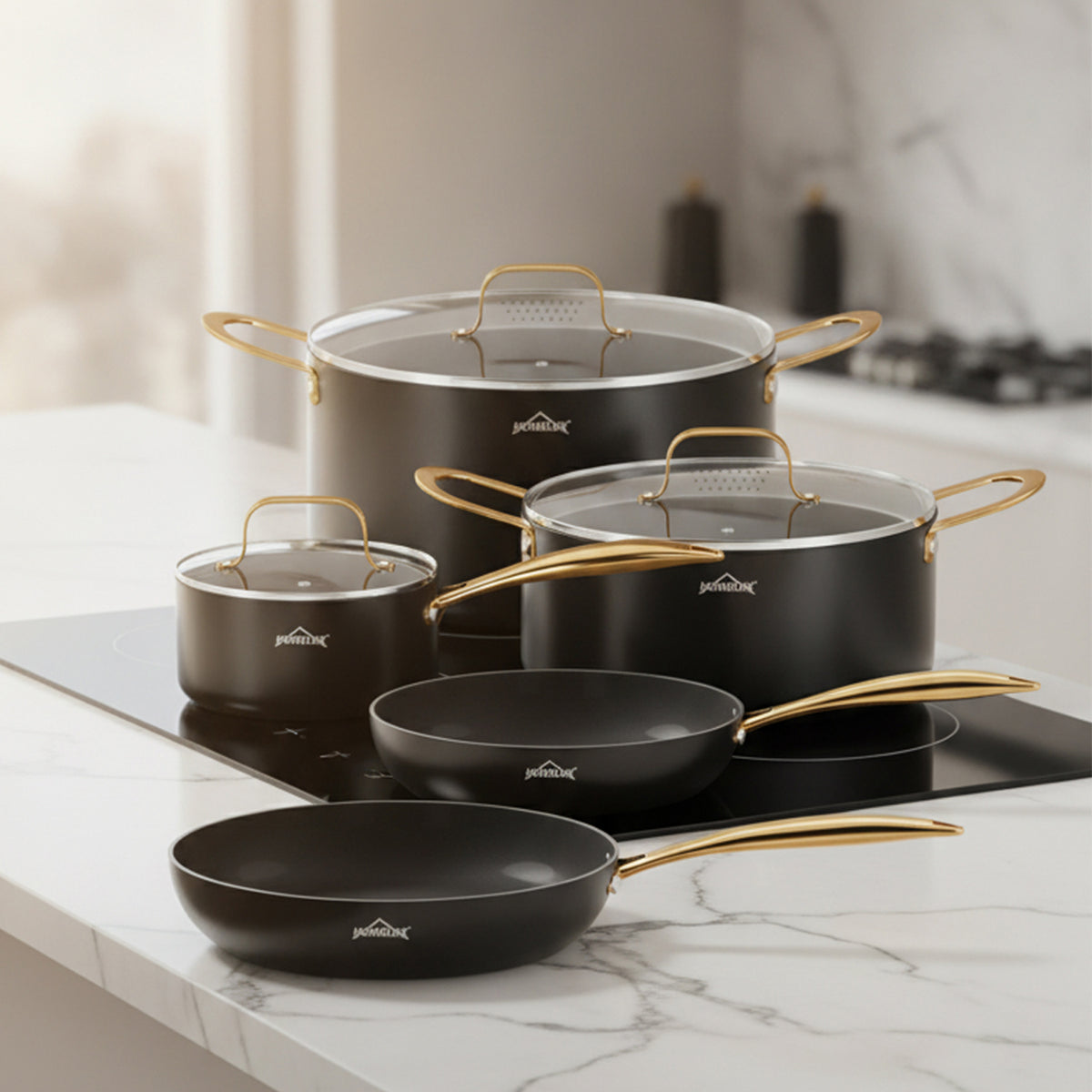 HOMELUX 8-teiliges Induktions-Topfset mit Glasdeckel Kochtöpfe und Pfannen für alle Herdarten in Schwarz